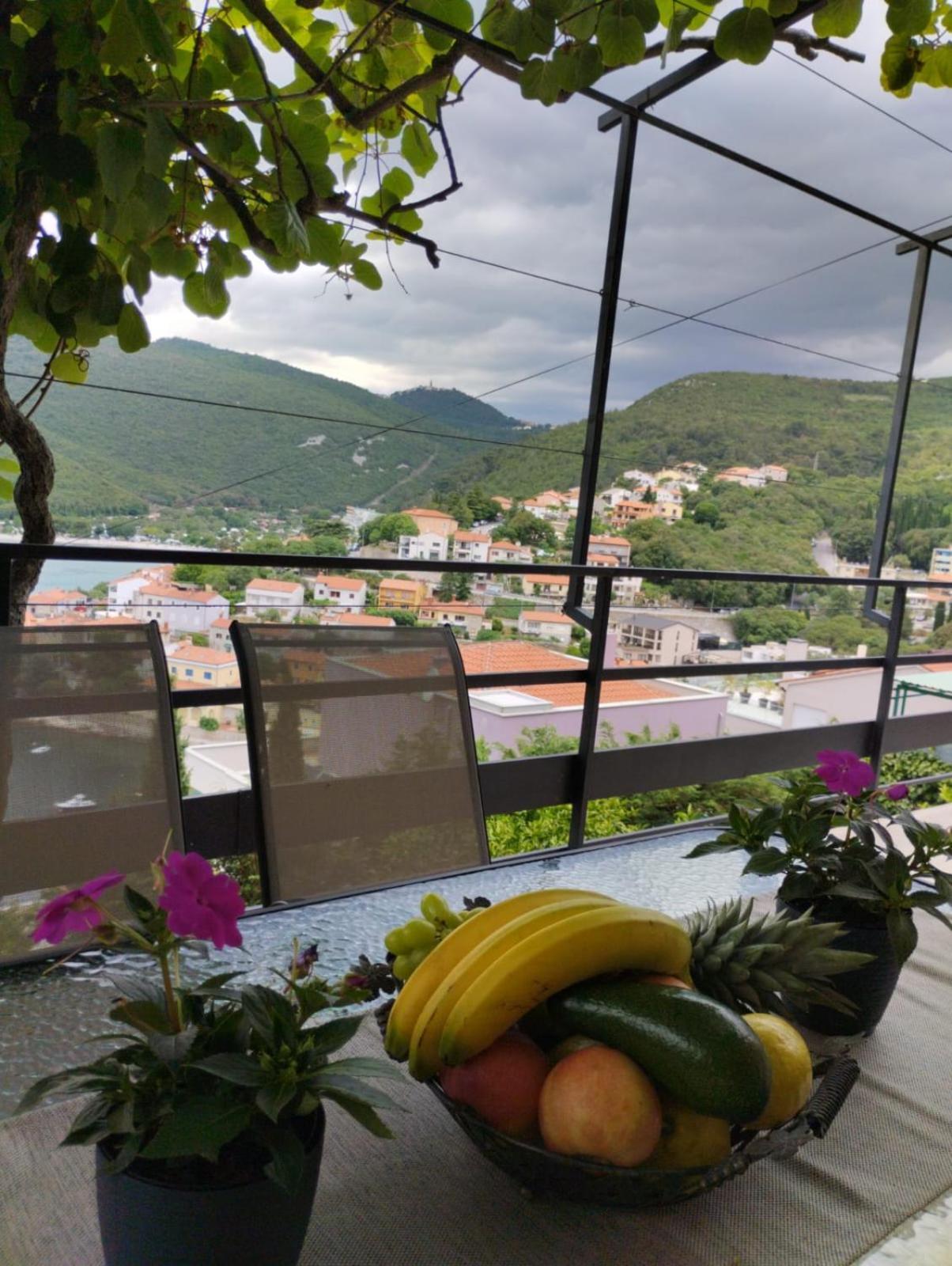 Nonna Laura Adriatic Dream Apartment With Sea View Rabac Exterior foto